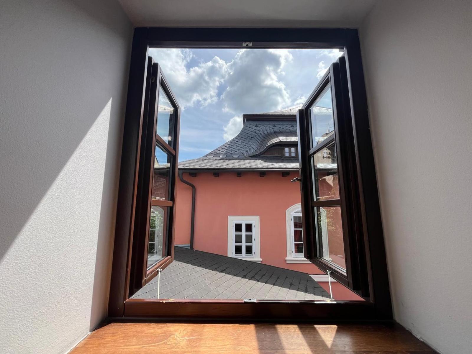Nevinne Apartmany Kolín Kültér fotó